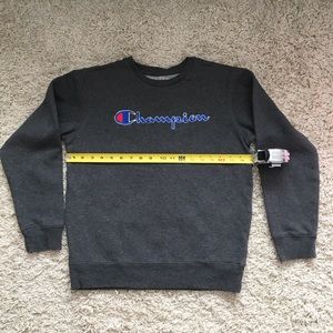 Kids Champion sweatshirt - Sz L
